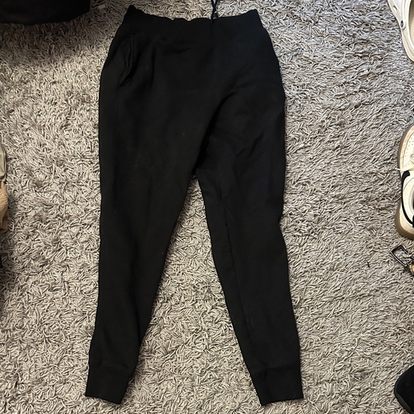 Champion Black Sweatpants - Picture 1 of 3